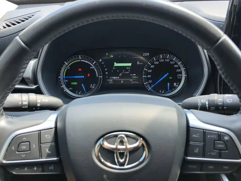 Toyota Highlander — миниатюра 13