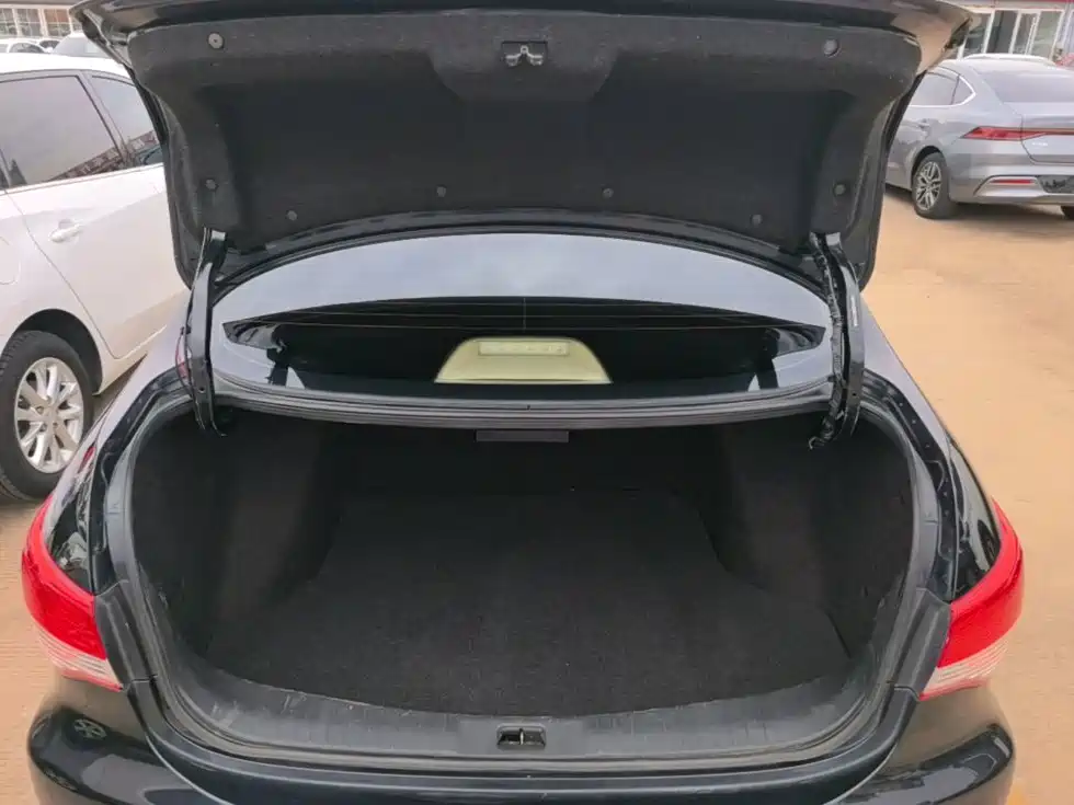 Nissan Sylphy — миниатюра 19