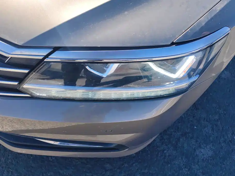 Volkswagen Passat — миниатюра 5