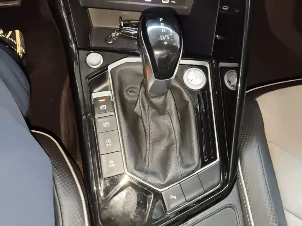 Volkswagen X — миниатюра 14
