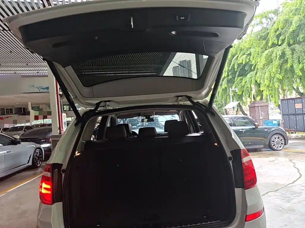 BMW X3 (Import) — миниатюра 19