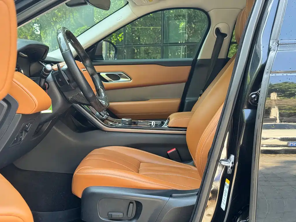 Land Rover Velar — миниатюра 15