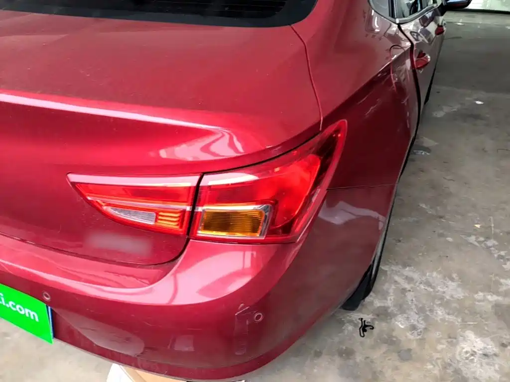 Buick Verano — миниатюра 8