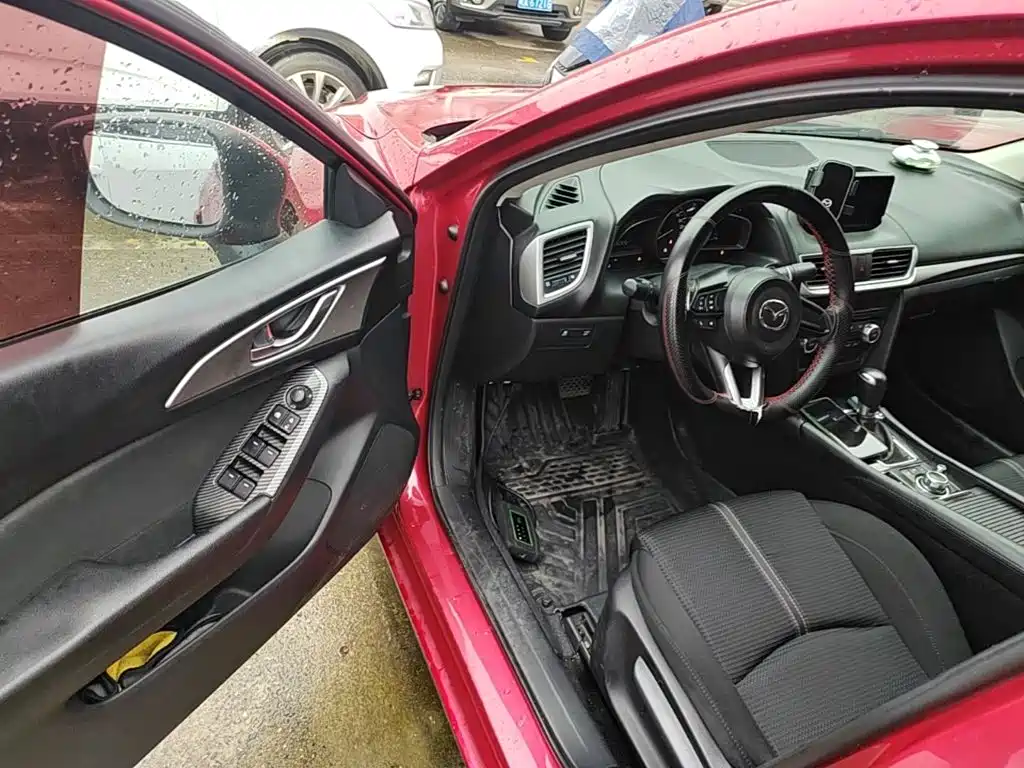 Mazda 3 Axela — миниатюра 16