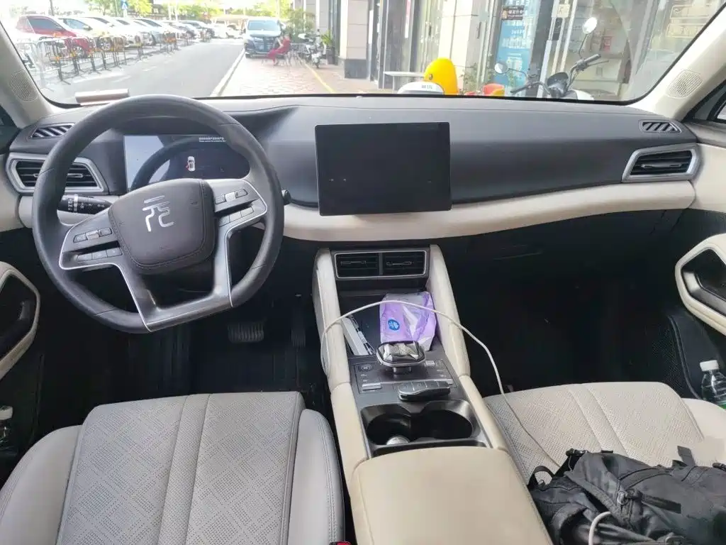 BYD Yuan UP — миниатюра 13