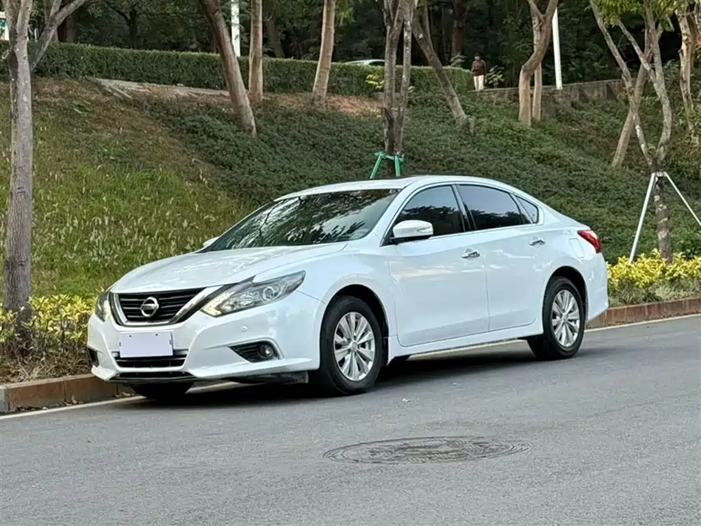 Nissan Teana 2018