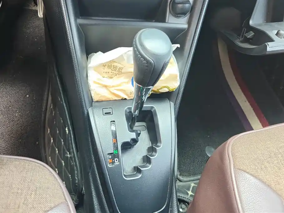 TOYOTA YARIS L ZHIXUAN