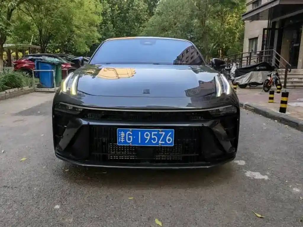 Lynk & Co 03 — миниатюра 2