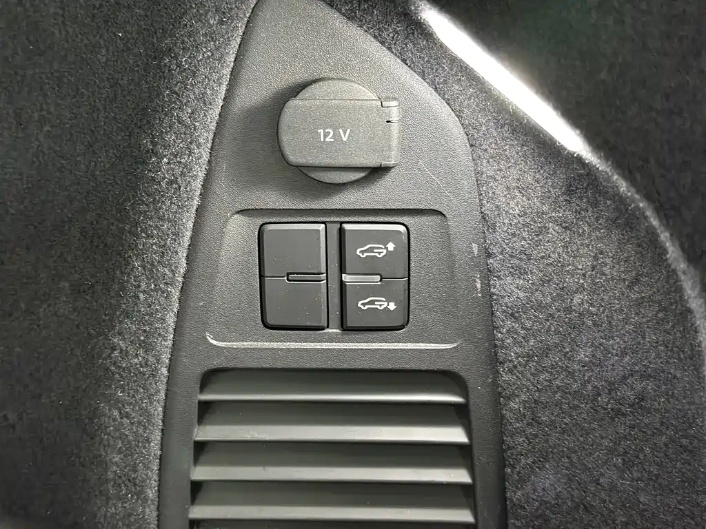 Volkswagen Touareg — миниатюра 10