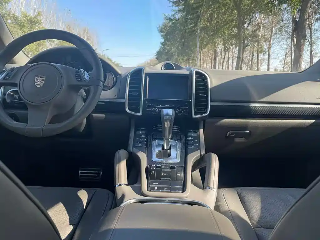 Porsche Cayenne 2011 Cayenne 3.0T