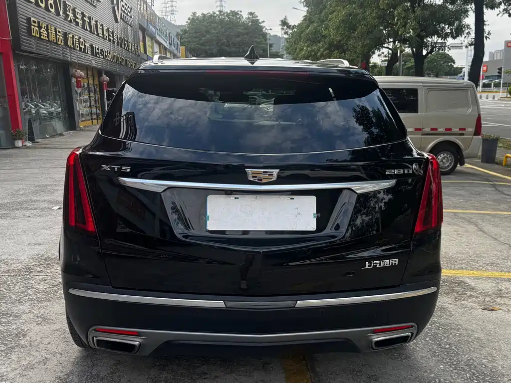 Cadillac XT5 — миниатюра 8