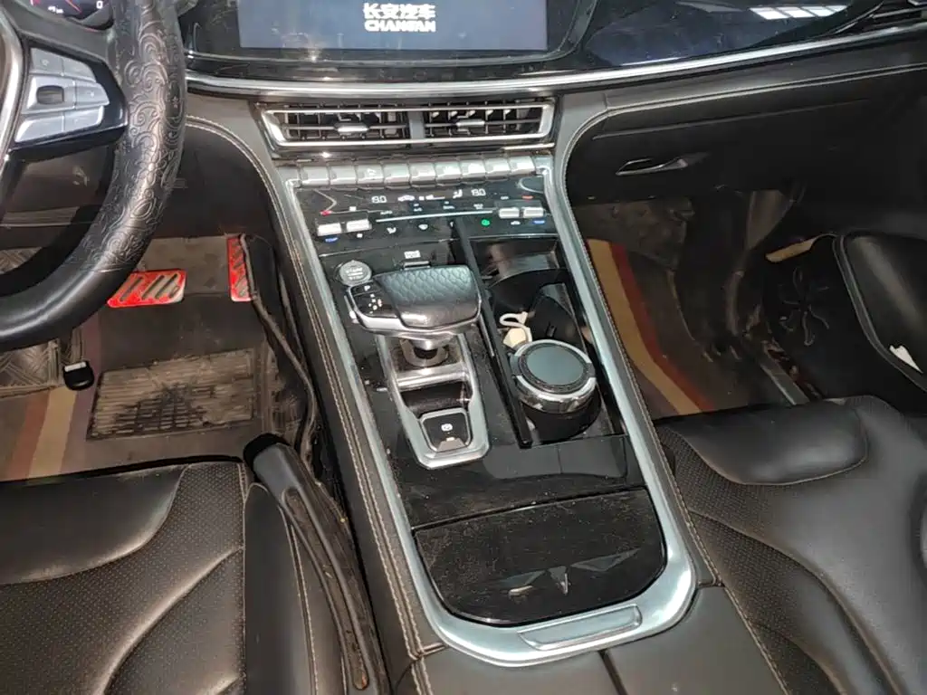 Changan CS85 COUPE — миниатюра 14