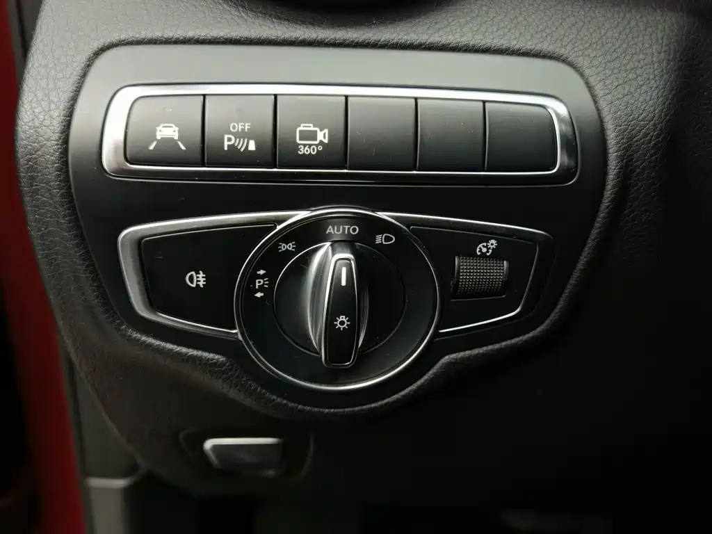 Mercedes-Benz GLC — миниатюра 21