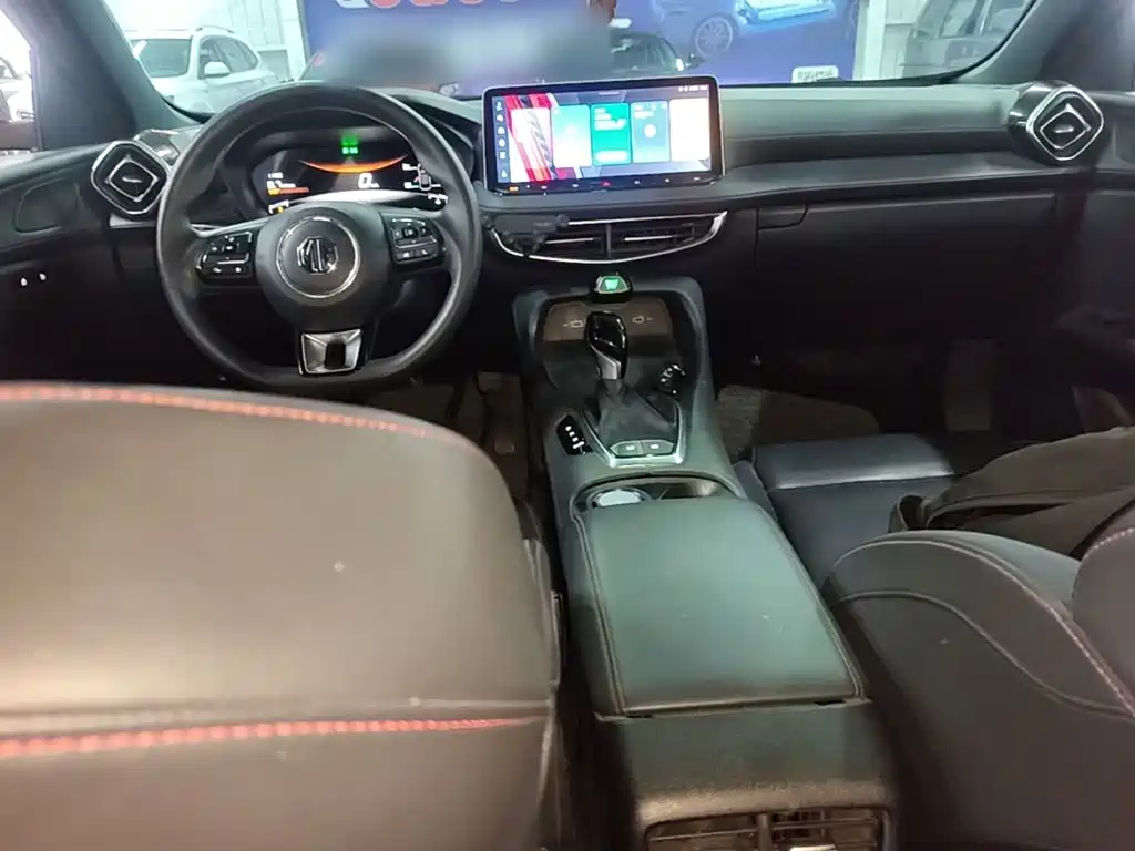 MG MG5 — миниатюра 10
