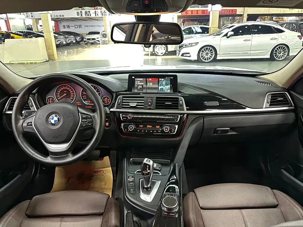 BMW 3 Series — миниатюра 5