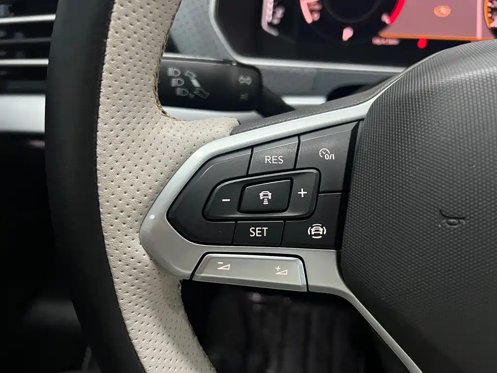 Volkswagen Lavida — миниатюра 11