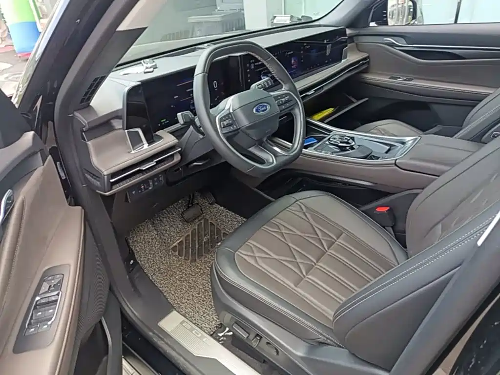 Ford Edge — миниатюра 20