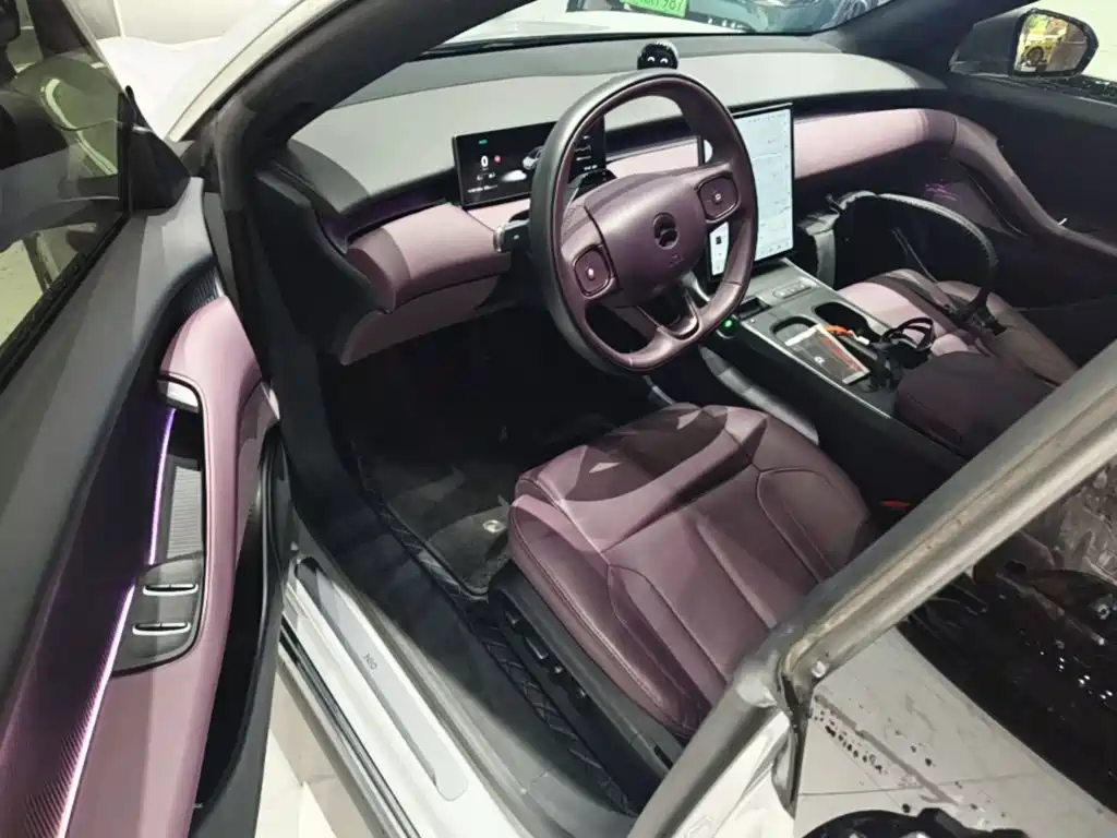 NIO ET5T — миниатюра 16