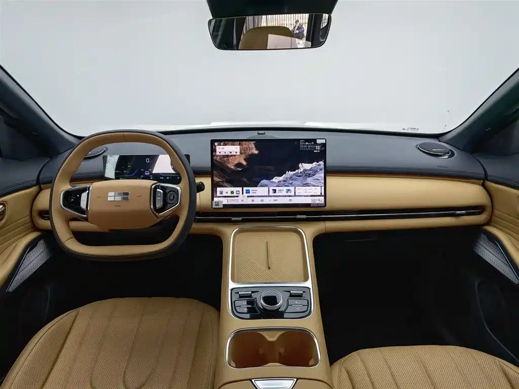 GEELY GALAXY GALAXY STARSHIP 7 EM I