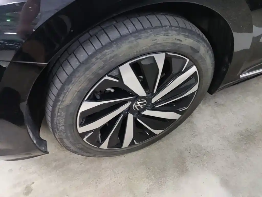 Volkswagen Passat — миниатюра 23