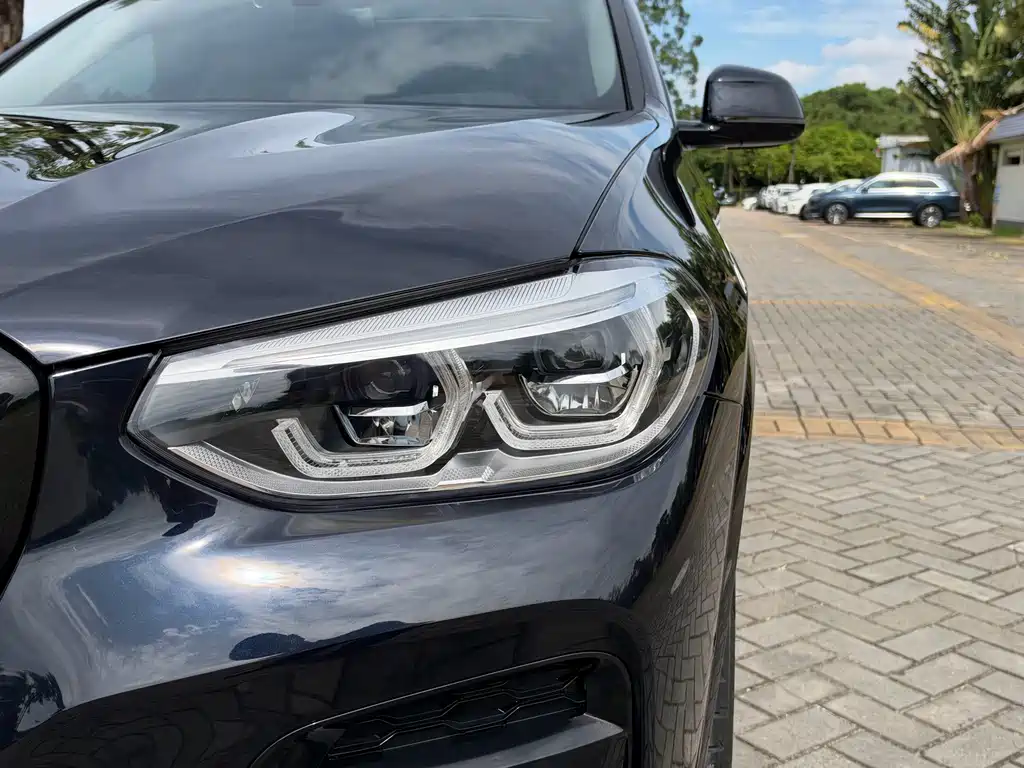 BMW X4 — миниатюра 17