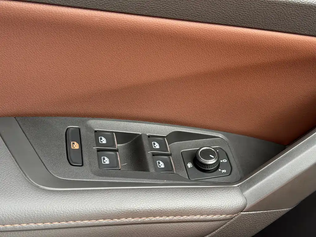 Volkswagen Lavida — миниатюра 21