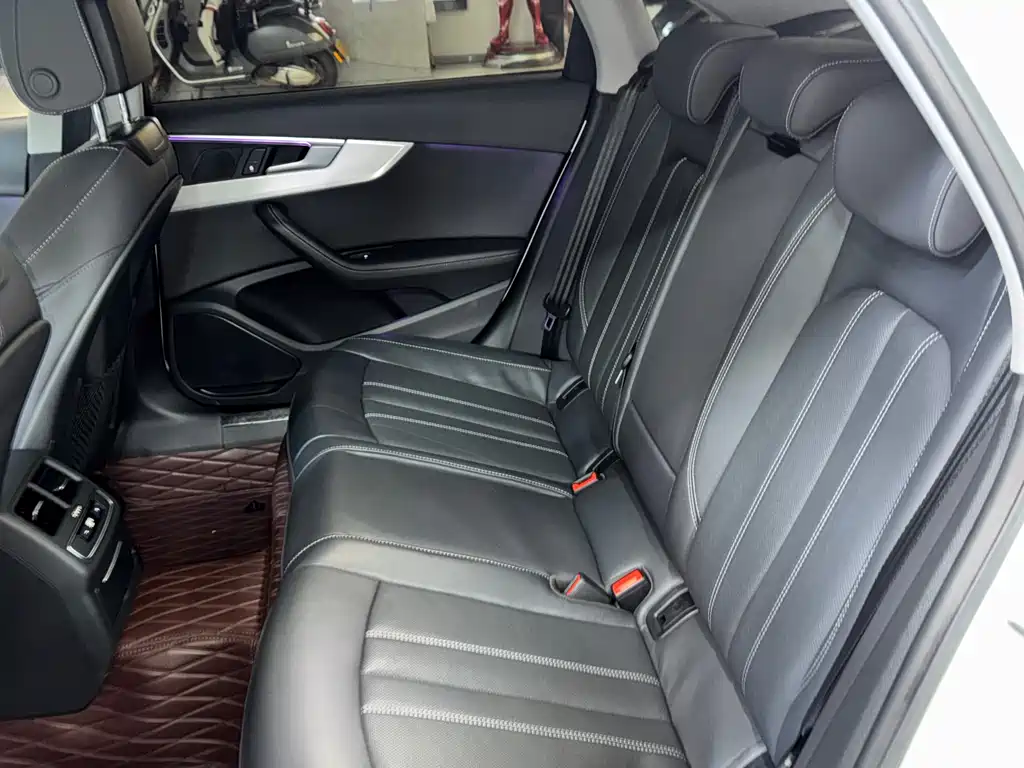 Audi A4L — миниатюра 34