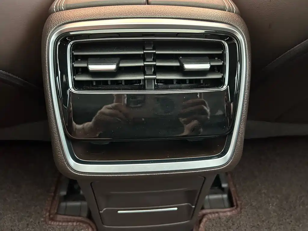 Geely Jia Ji — миниатюра 33