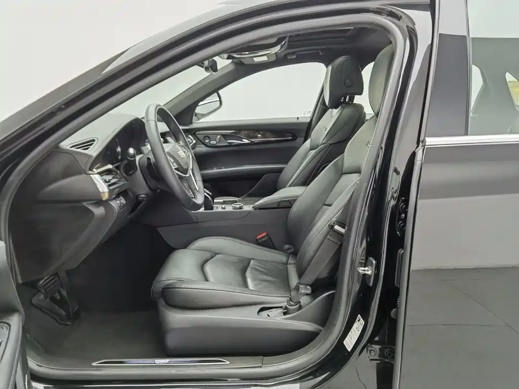 Cadillac CT6 — миниатюра 10