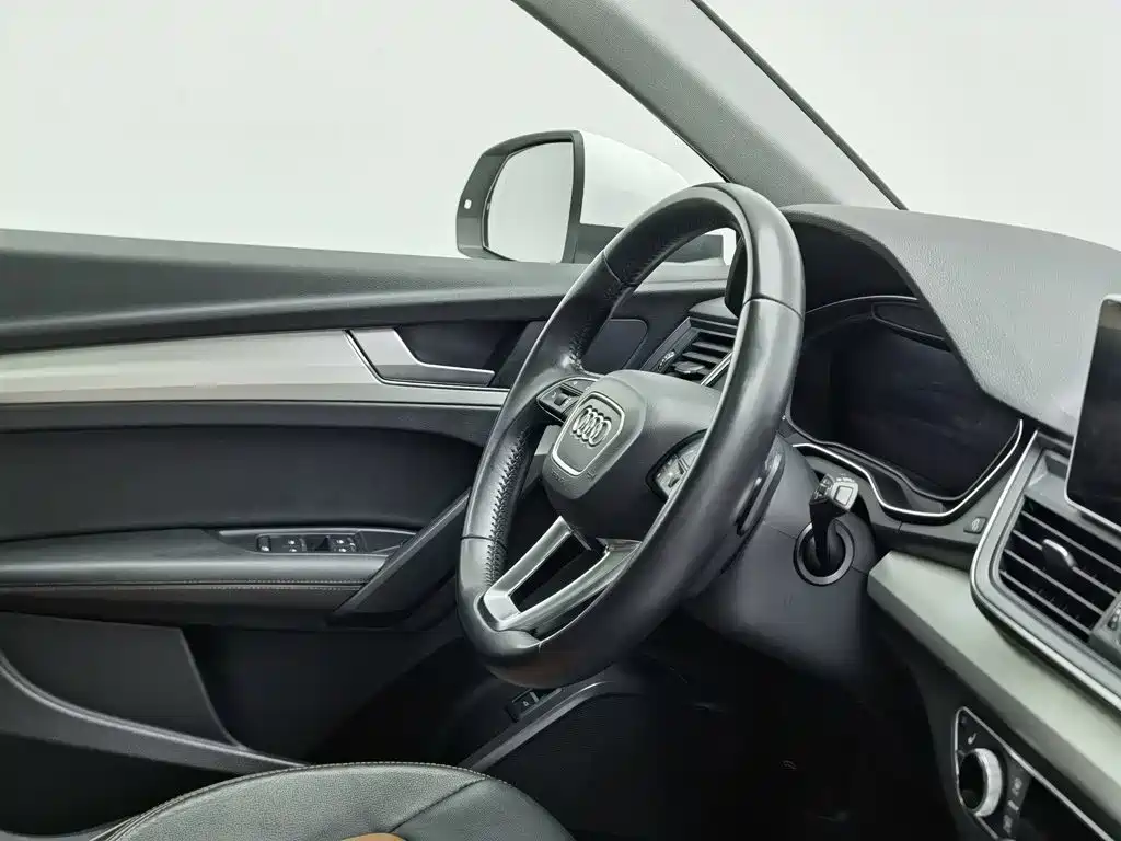 Audi Q5L — миниатюра 22