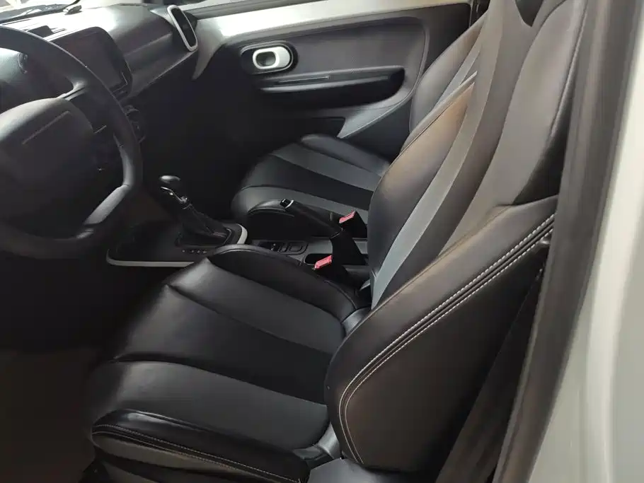 Roewe Clever — миниатюра 11