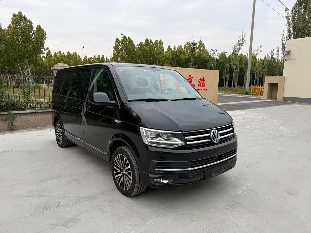 Volkswagen Multivan — миниатюра 3