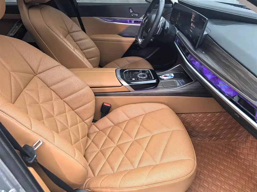 BMW 7 Series 7 2023 735Li Luxury