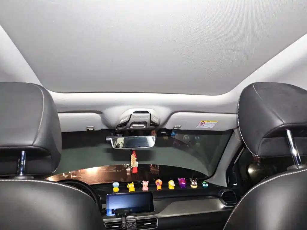 Geely Binyue — миниатюра 9