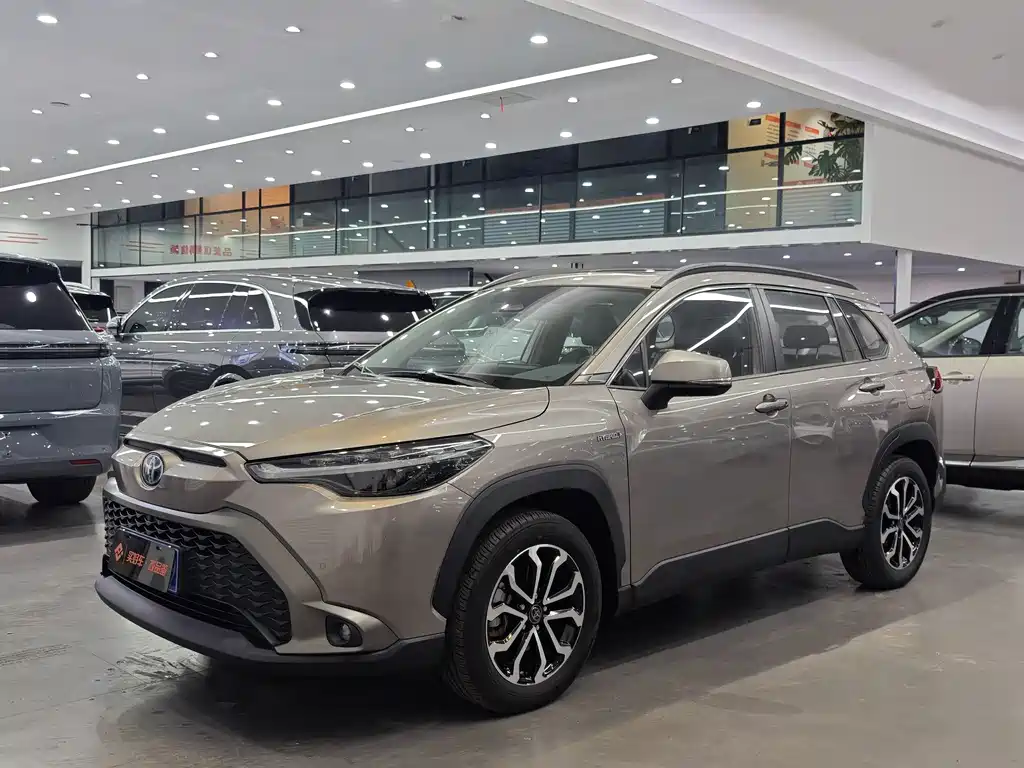 Toyota Frontlander 2023