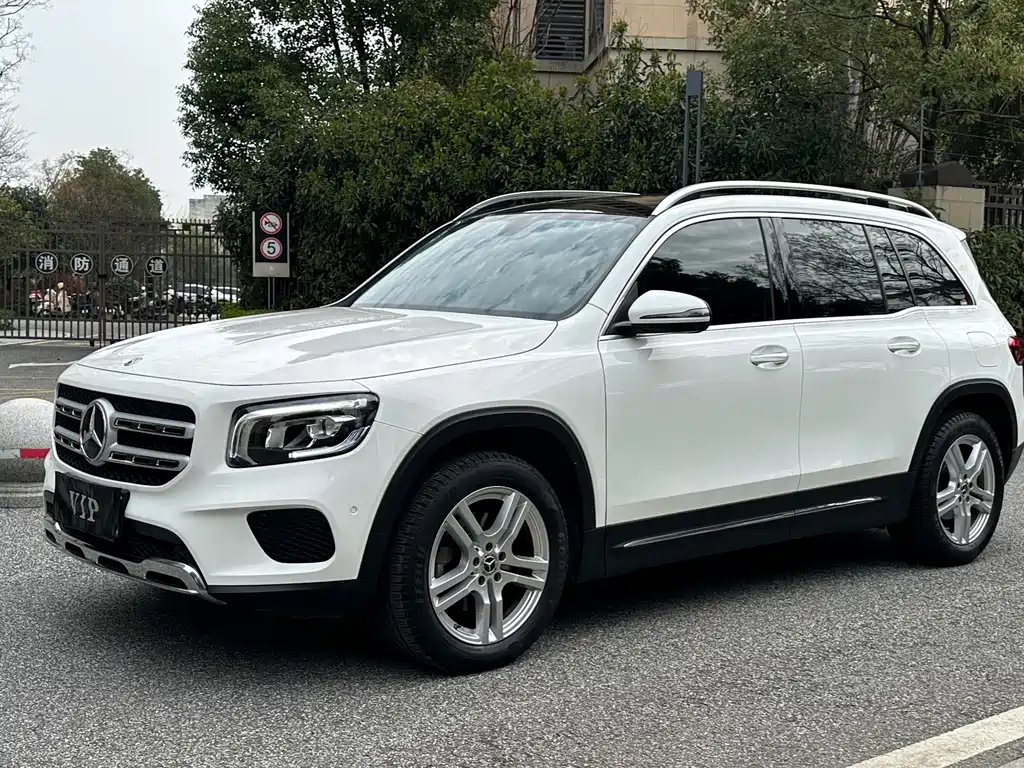 Mercedes-Benz GLB 2020