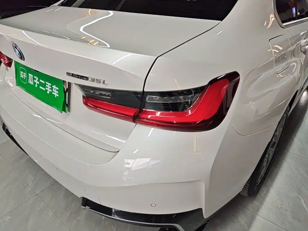 BMW i3 — миниатюра 8