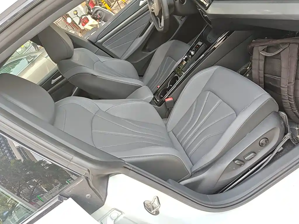 Volkswagen Lamando — миниатюра 25