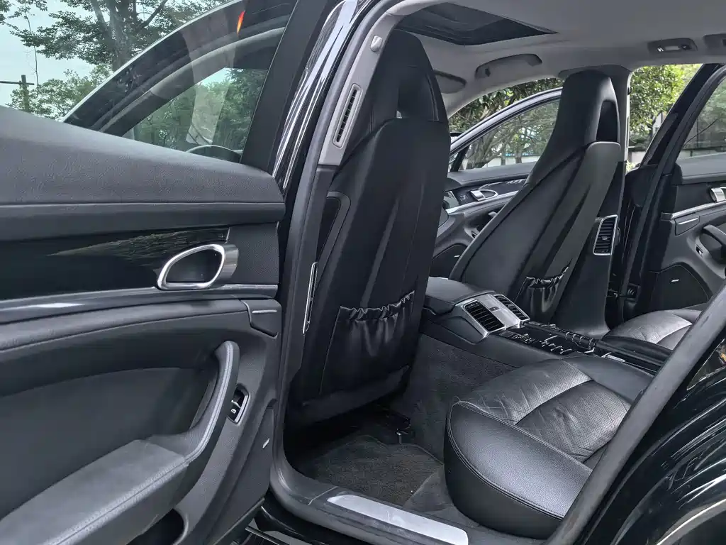 Porsche Panamera 2010 Panamera 3.6L
