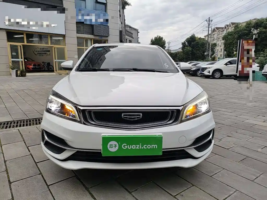 Geely Emgrand — миниатюра 3
