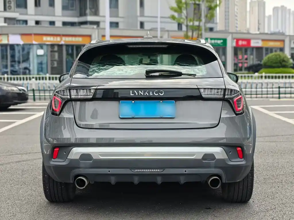 Lynk & Co 02 — миниатюра 8