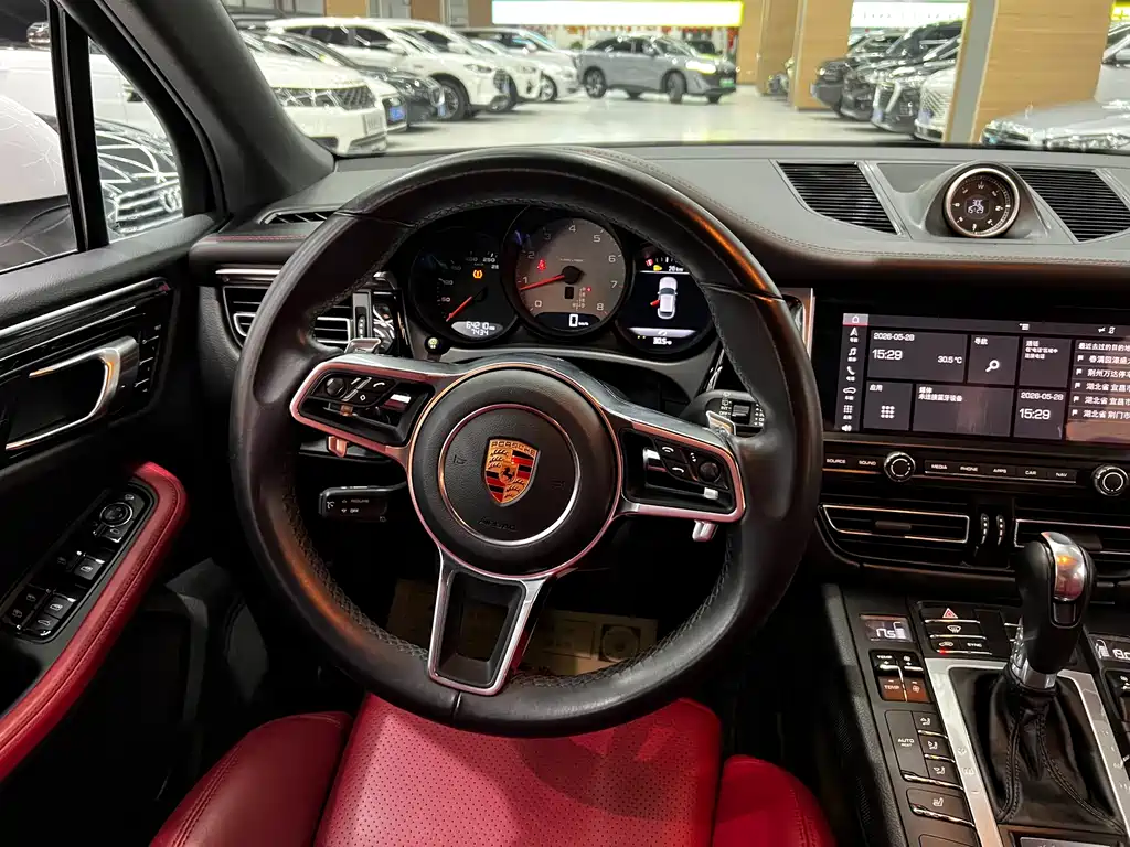 Porsche Macan 2018 Macan S 3.0T