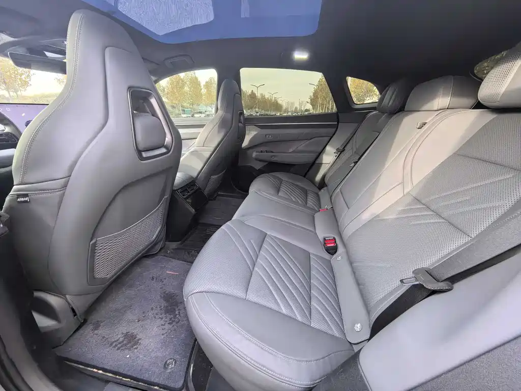 ZEEKR EXTREME KRYPTON 001