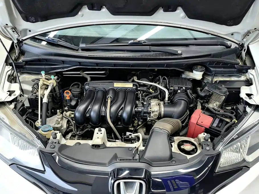 Honda Fit — миниатюра 10