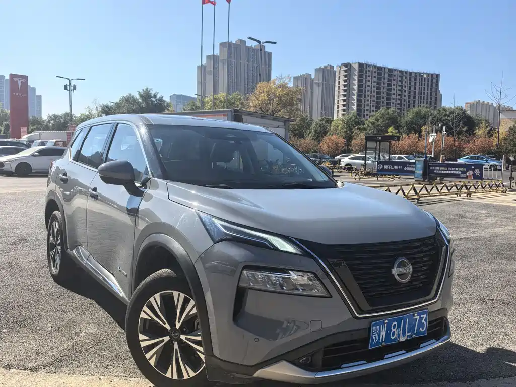 NISSAN QIJUN