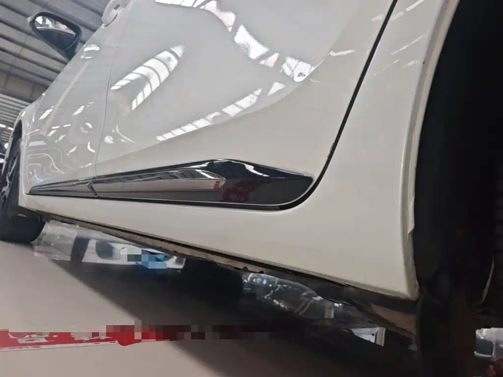 Toyota Levin Twin Engine E+ — миниатюра 21