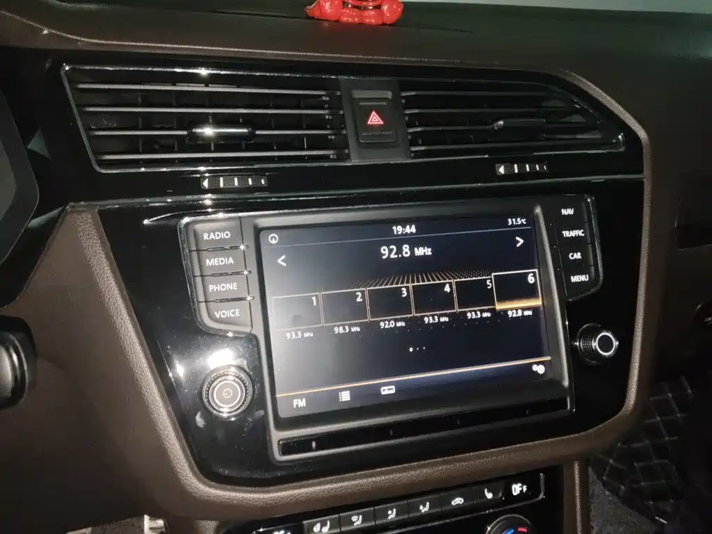 Volkswagen Tiguan L — миниатюра 6