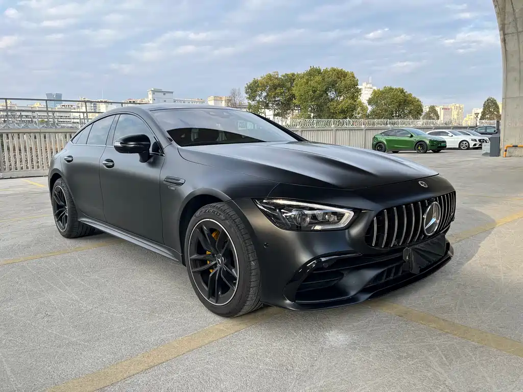 MERCEDES-BENZ AMG GT