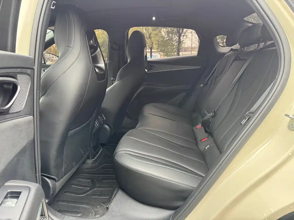 BYD SEAL 06 NEW ENERGY