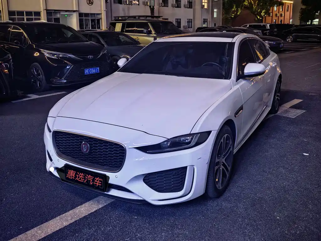 Jaguar XEL 2025